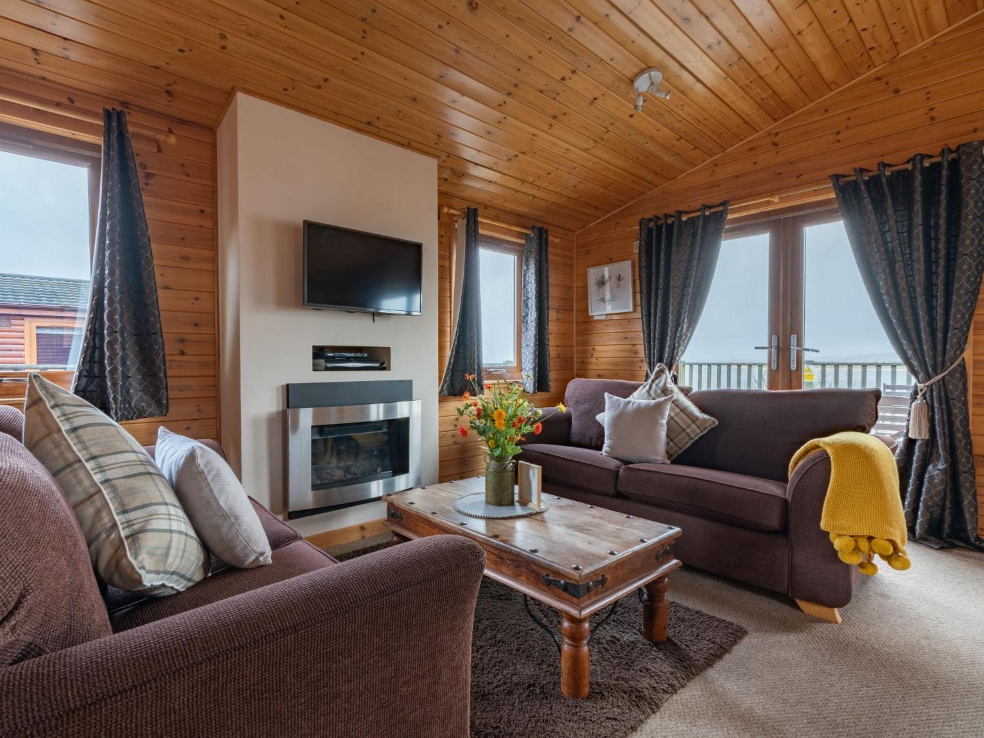 Chalet Loch Leven Lodge 10 By Interhome Kinross Esterno foto