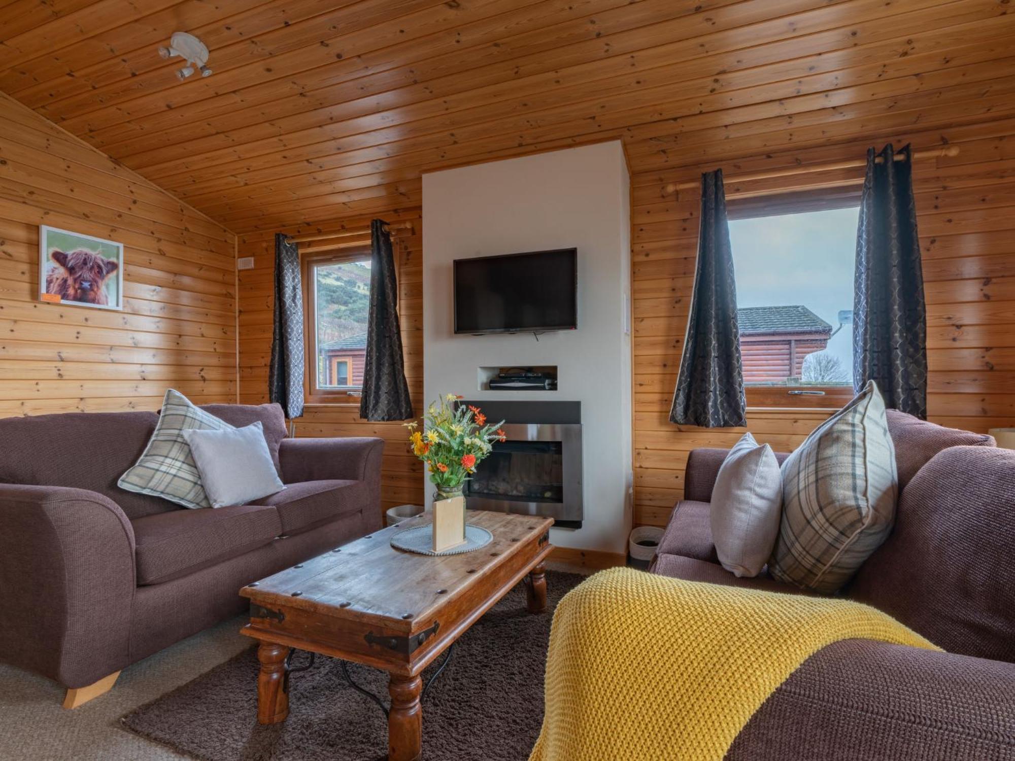 Chalet Loch Leven Lodge 10 By Interhome Kinross Esterno foto